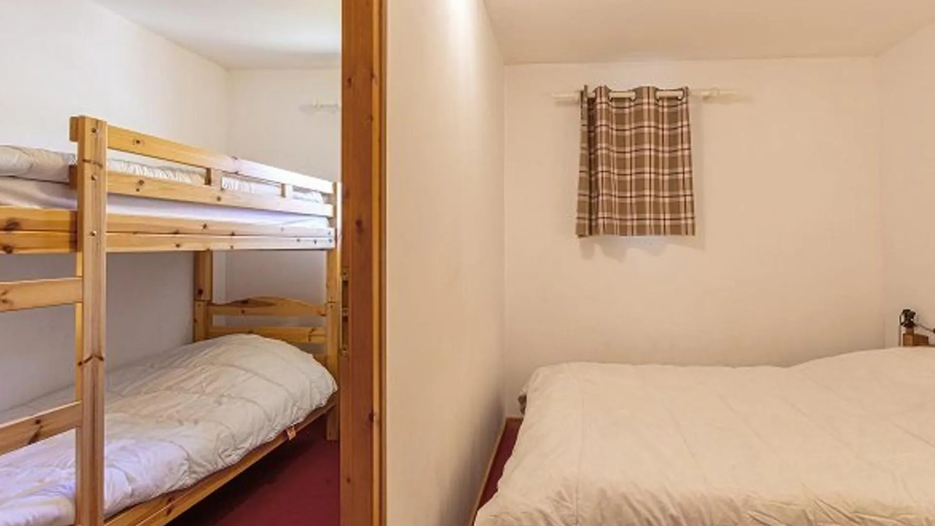 Holiday home Chalet 6 Pieces Sur Les Pistes A La Plagne, 10 Pers, Garage, Balcon, Ensoleille, Ski-In/Ski-Out - Fr-1-351-85